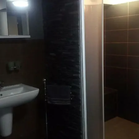 Apartman V Suterenu Pensionat